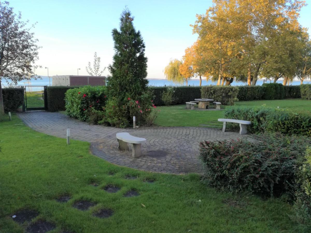 Bella Golden Beach Siófok Exteriör bild