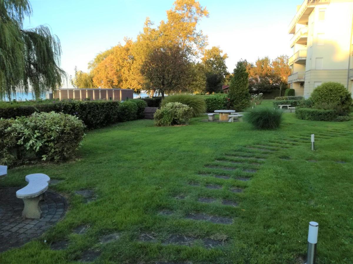 Bella Golden Beach Siófok Exteriör bild